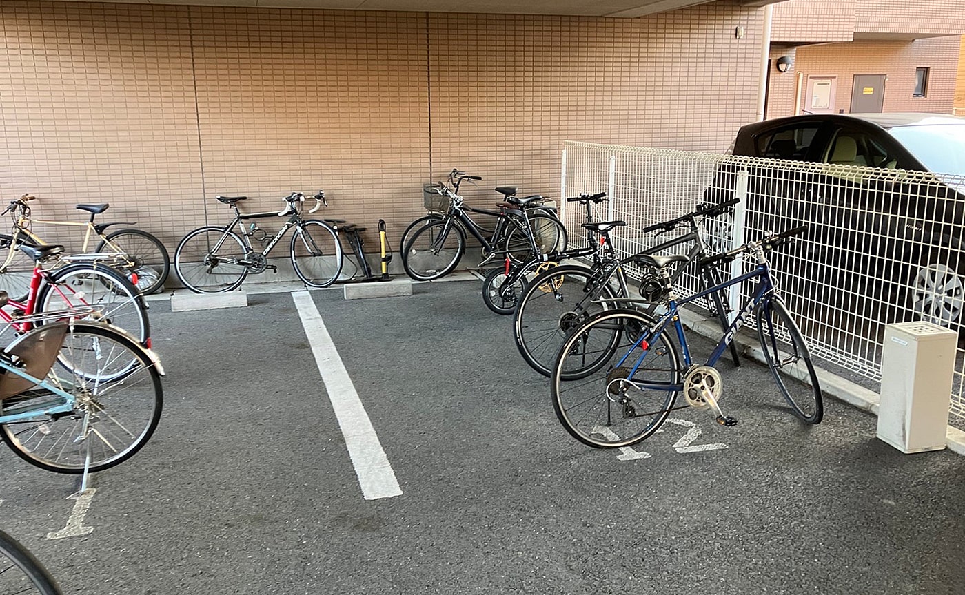 自転車も置くことが可能です！多摩川が近いのでサイクリングもいいですね！